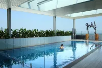 Hotel Santika Premiere Ice - BSD City - Pool