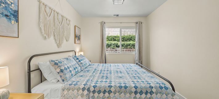 Cozy&Stylish DT Alhambra Living Walk to Starbucks, Dining &Nightlife places Hotels in Alhambra