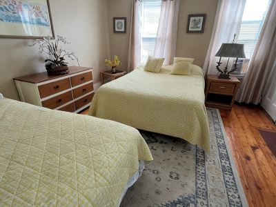Spacious Apt. 2 Car Free Parking Great Location.