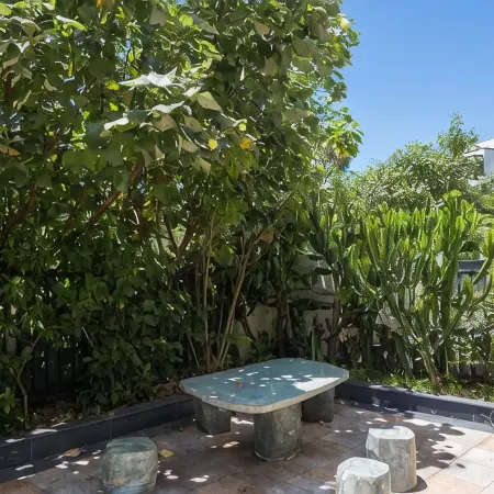 Yangjiang Hailing Island Hailan Heart Villa