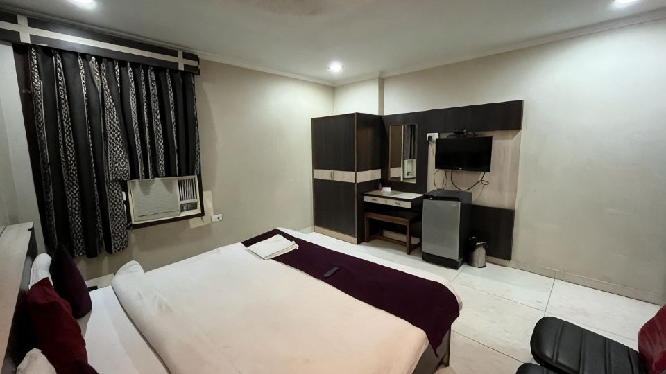 Hotel Anand