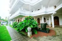 Royal Beach Hotel Hikkaduwa - Romantic