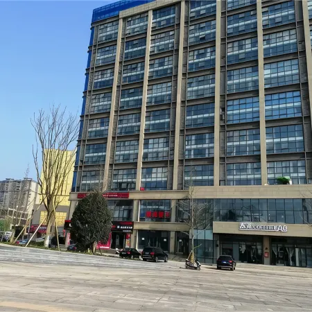 Huaying Weekend Apartment