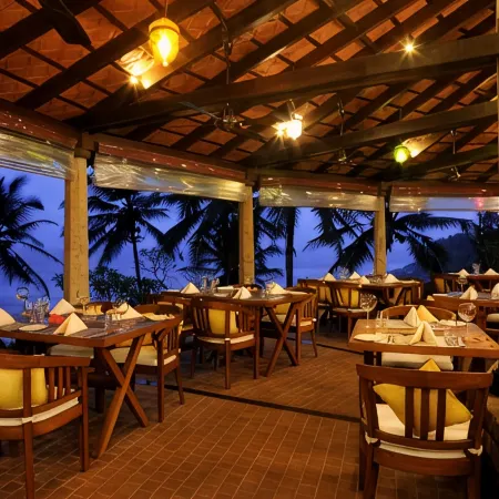 Niraamaya Wellness Retreats, Surya Samudra, Kovalam