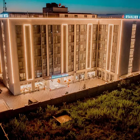 Starline Hotel