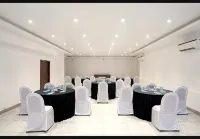 Taaffeite Hotels And Resorts
