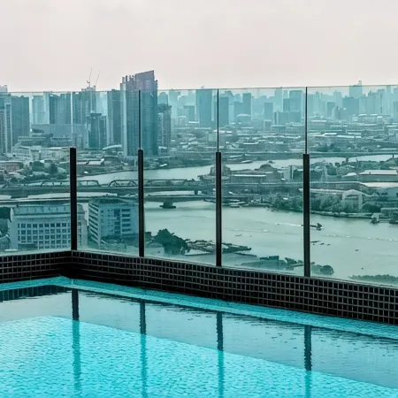 The Clev Riverline Chaophraya-Wongsawang Condo Bangkok (River View)