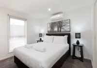 Captains Cove Ground Floor Luxury Apartments - 民宿