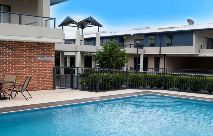 Hawkesbury Race Club Motel