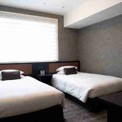 ハートンホテル北梅田 Rooms
