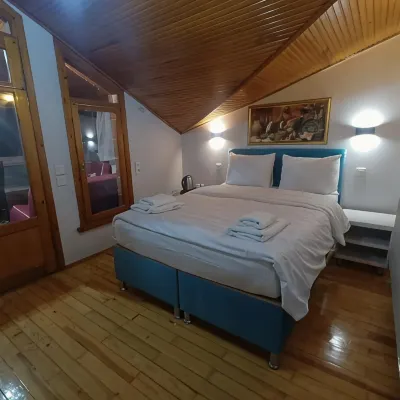 بويوكادا سينار هوتل Hotels near دير سانت جورج