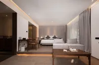 Mystic Realm Sanbao Design and Collection Homestay - สัตว์เลี้ยง