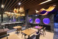 The Sanctuary Resort Pattaya, BW Signature Collection - bars