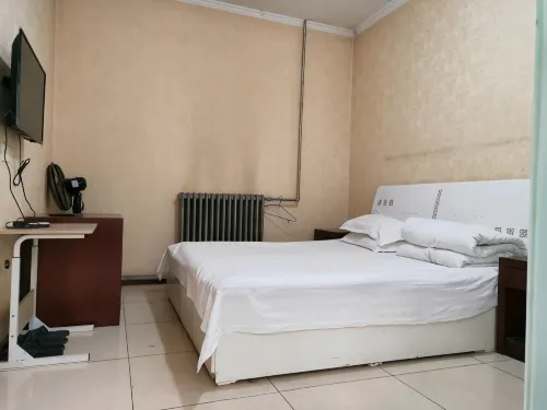 Jinzhong Colorful Four Seasons Inn - Inns
