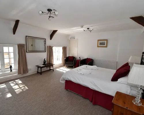 The Weary Friar Inn Hotels in Saltash