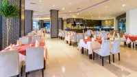 Jasmine Palace Resort & Spa