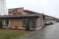 Saxony Motel - Motels