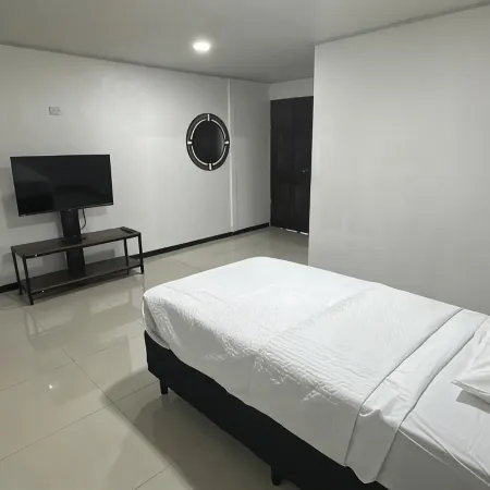 Airport SJO5 min -Marianas Apartments