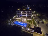 Sunny Castle Hotel - All Inclusive and Free Parking - ที่มีสระว่ายน้ำ