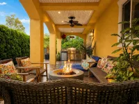 Comfort and Luxury Tropical Villa with EV Charger. - ジャグジー