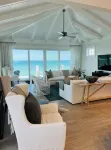 The BEACH HOUSE at the Pier