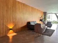 Spacious loft at amazing location! - 3-Star
