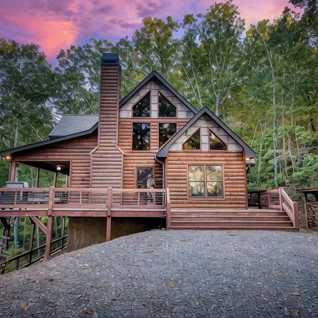 VIEWS! Game Room + Hot Tub + Outdoor Fireplace + 3 Decks