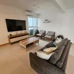 Charming 2-bedroom apartment with WiFi, AC, fitness room and coworking space
