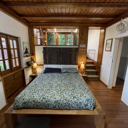 BELLAGIO LES ETOILES villa with garden, hot tube, lake view, bbq, private parking