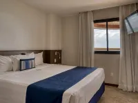 Quality Suites Vila Velha Hotels near Pope Square