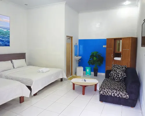Hansa Guest House Pacitan Hotels in Pacitan