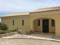 Prestige Villas |  SPARTILAS | Secluded Villa 15-20 mins walk to Taverna - Villas