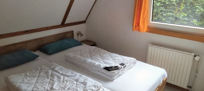 Cozy Tent Roof House for up to 6 People, Free Wlan, Pet-Friendly Hotels in Bad Arolsen