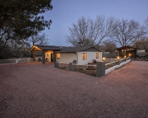 Riverfront Ranch, Near Wine Tasting & Sedona Hotels in Cottonwood