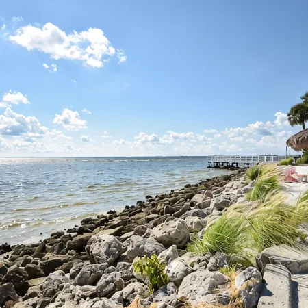 TAMPA BAY SPECTACULAR WATERFRONT VIEWS!!!