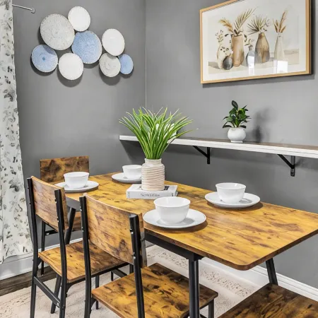 Modern 4-bedroom house near Lake Decatur