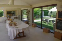 Charm in Luberon - Homestays
