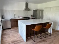Nice Guest House with River Views
