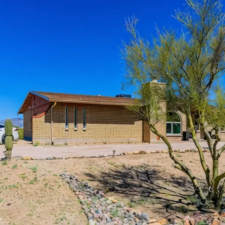 Desert Oasis! -Entire home