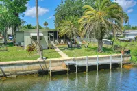 3 bedroom Farmhouse on the River