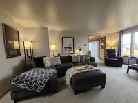 Convenient to Green Bay's beltline where you can get anywhere in 15 minutes. - Boutique