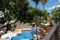 Hula On In to Beach House Chic Style, Click the Video tour below! - Villaer
