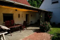2 Bedroom Private Vacation Home in Bremen Hotel di 