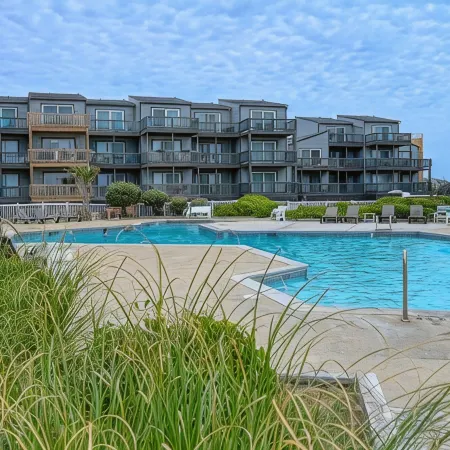 Oceanfront Newly Renovated 1st Floor Condo Sleeps 8  North Topsail Beach