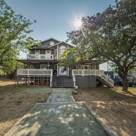 Cozy 3-Bedroom Beach Front Cabin Quiet, Cozy, Pirate Themed Beach Getaway