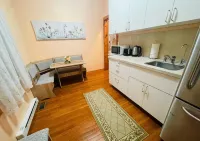 Charming 1-bedroom apartment in Carmel with WiFi, AC - WiFi