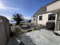 Villa Perle Breathtaking sea view and beach 50 m'away! Hotels in 