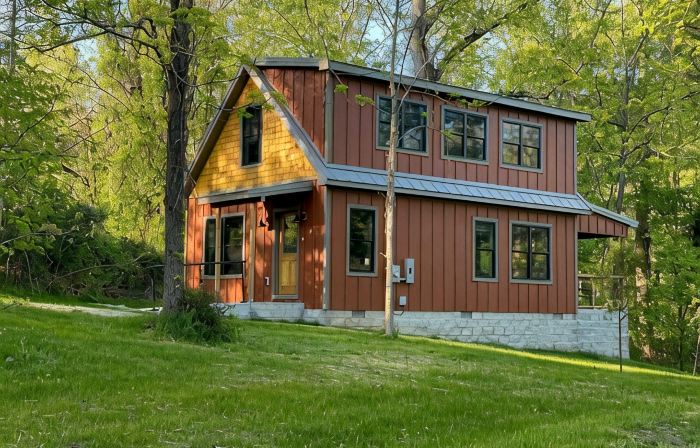 The Bright House is a newly constructed house in the Sewanee Village District.