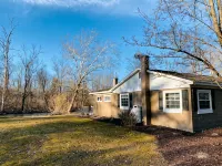 Waterfront Cabin on Penn's Creek - 2-Star