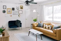 Walkable Downtown Black Mtn Cutie w hot tub + SAUNA -15min to Asheville - 3-Sterne